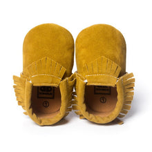 Load image into Gallery viewer, Adorable Suede Fringe Baby Boots